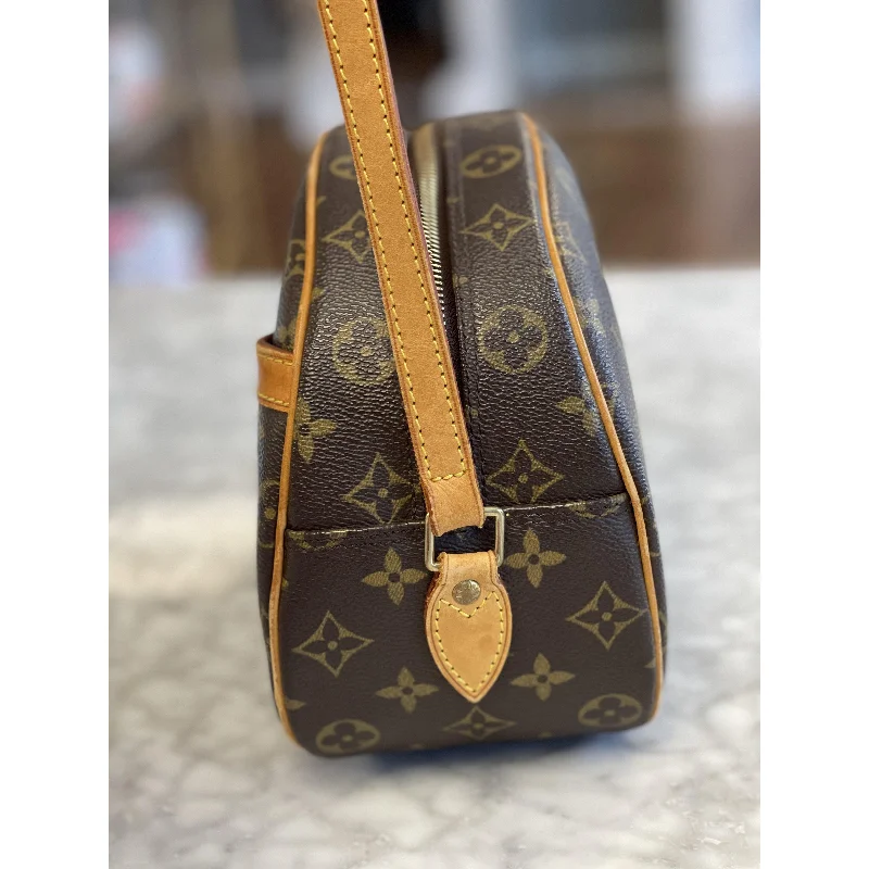 Louis Vuitton Monogram Blois